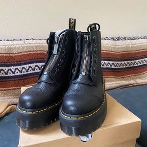 Doc Martens Sinclair Boots- New in Box